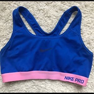 Nike Pro Sports Bra